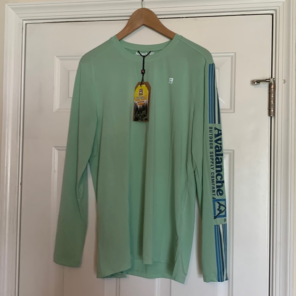 Avalanche outdoor supply company shirt.